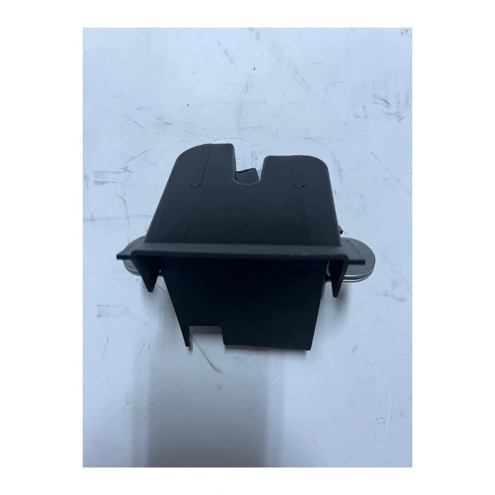 5K0827505A ARKA BAGAJ KİLİDİ GOLF 6-7 JETTA POLO ARKA BAGAJ KİLİDİ  Uyumlu