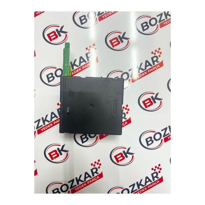 3C0959793B PASSAT TİGUAN SOL ÖN KAPI CAM MOTORU