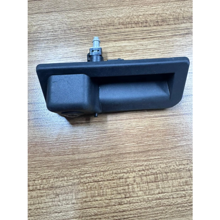 Audi A6  Q7 PORSHE CAYENNE 2016 SONRASI  modelleri için orijinal arka görüş kamerası