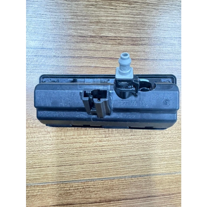 Audi A6  Q7 PORSHE CAYENNE 2016 SONRASI  modelleri için orijinal arka görüş kamerası