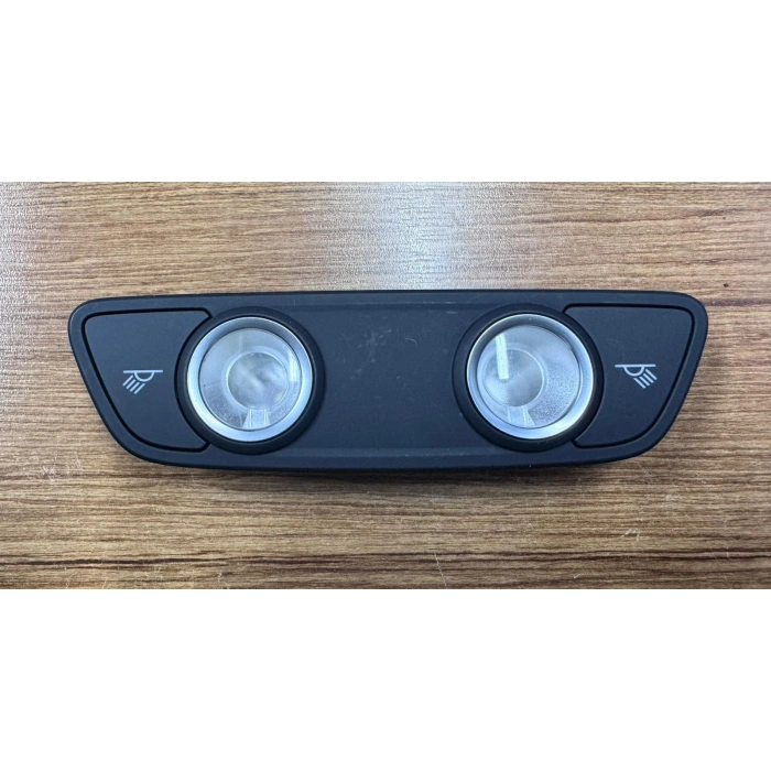 AUDİ A4 A5 A6 A7 TAVAN LAMBASI ARKA 4M0947111 - 8W0947111