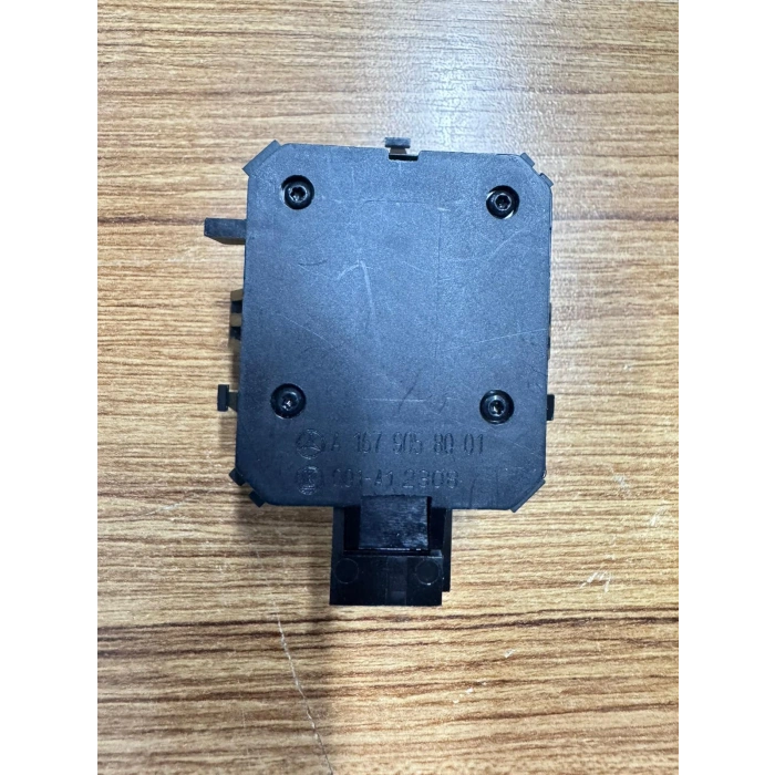 Orijinal Mercedes-Benz Anahtar Bloğu 167-905-80-01-9051