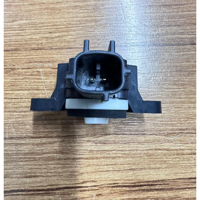 AUDI A3 A4 AIRBAG SENSÖRÜ 8P0955557