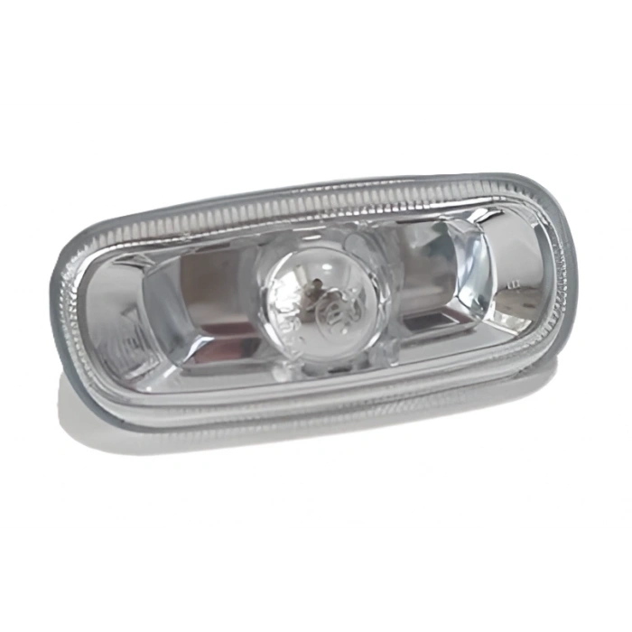 Audı A3 04-08/A4 01-08 /A6 02-08  Çamurluk Sinyal Lambası 8E0949127
