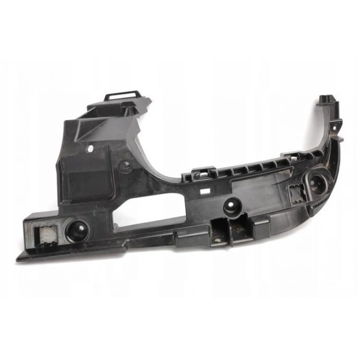 Audi A6 2015-2018  Arka Tampon Braketi Sol 4G0807363C