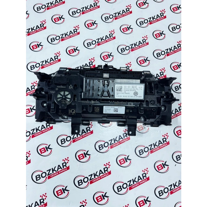 VW Passat B8-5 Hayalet Ekran Sıfır Orjinal