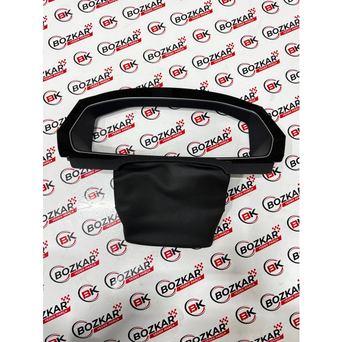 VW Passat B8 B8.5 Hayalet Ekran Cercevesi Sıfır