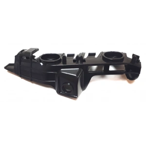 Vw Passat 2015>> Tampon Braketi Ön Sağ  3G0807050