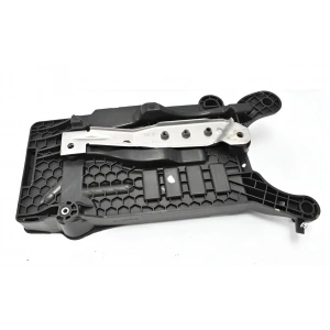 Vw Polo İbiza 2018 Akü Alt Braketi 2Q0915331