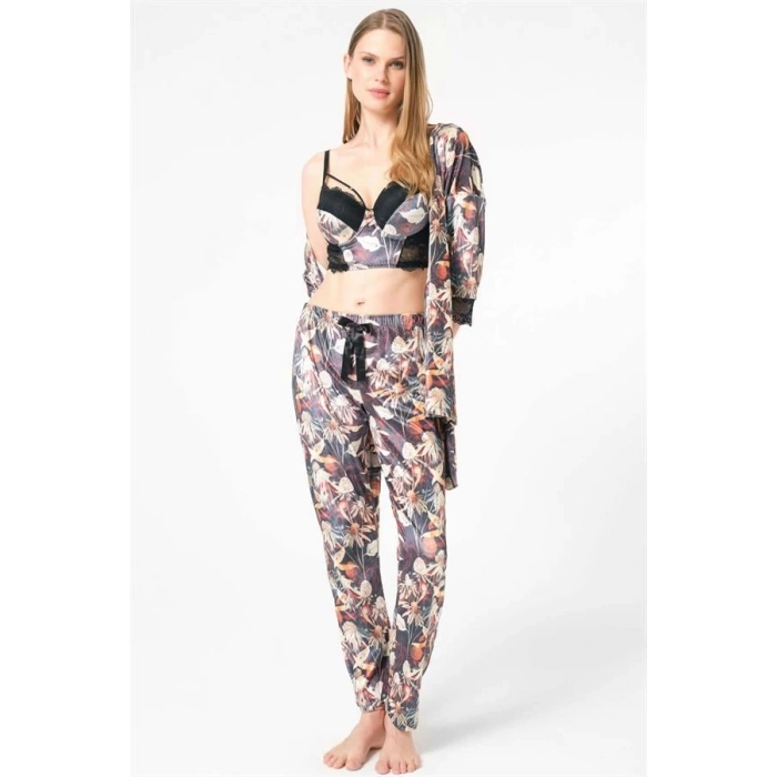Secretsita Kadife Çiçek Desenli Sabahlık Balenli Destekli Dolgulu Yaka Detaylı Dantelli Büstiyer Sütyen ve Pantolon Pijama 3lü Takım