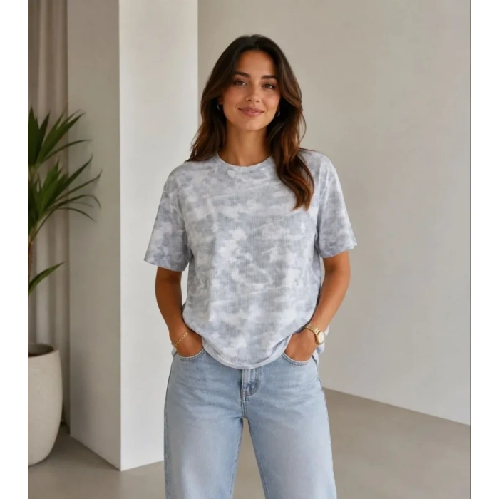 Batik Desenli Tişört Bisiklet Yaka Kısa Kol Regular Fit Tshirt  Gri
