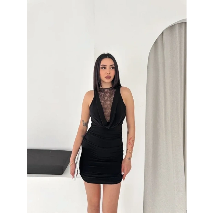 Dantel Detaylı Derin Dekolte Drapeli ini Elbise Şık Kolsuz  iyah