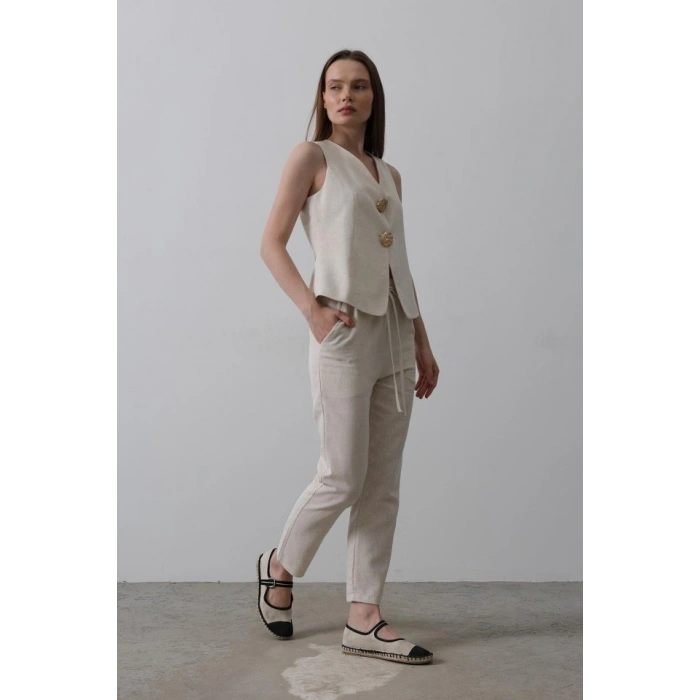 Düğme Detaylı Yelek  Krem