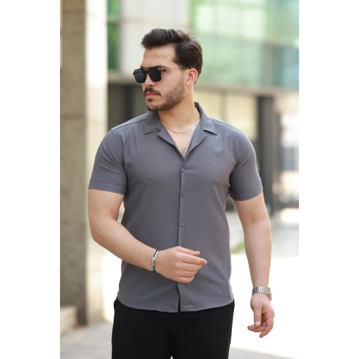 Erkek Apaj Yaka Kısa Kollu Gömlek