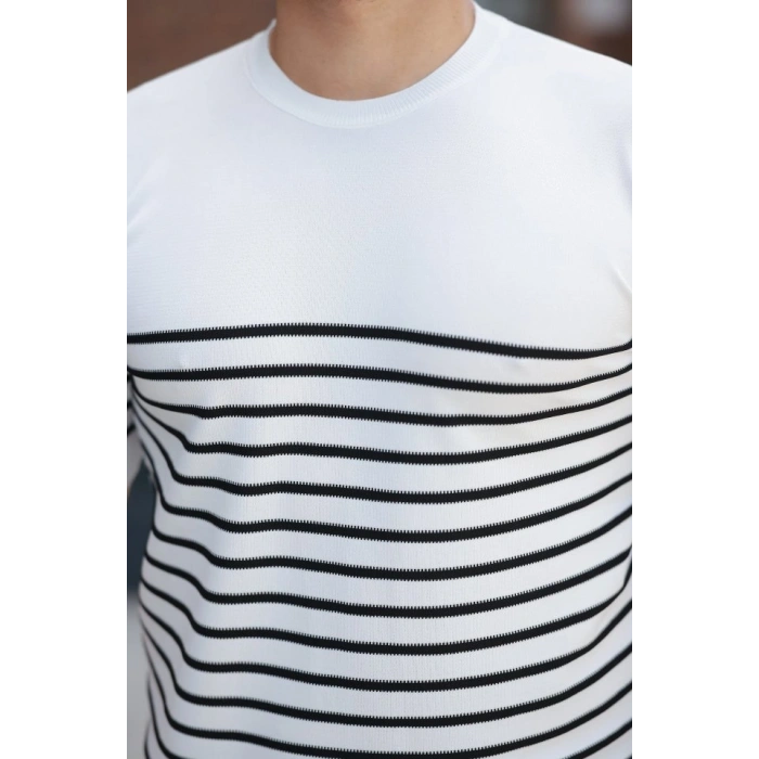 Erkek çizgi Desenli Bisiklet Yaka Kısa Kollu Tsihrt