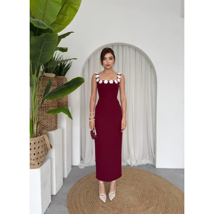 ıng Çiçek Detaylı Elbise