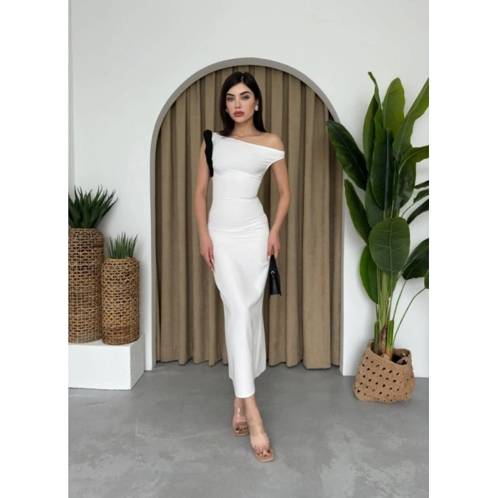 Jovani Omuz Detaylı Elbise
