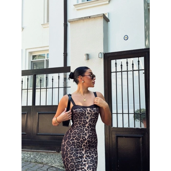 Kadın Dalgıç Kumaş Dijital Leopar Baskılı idi Boy Elbise