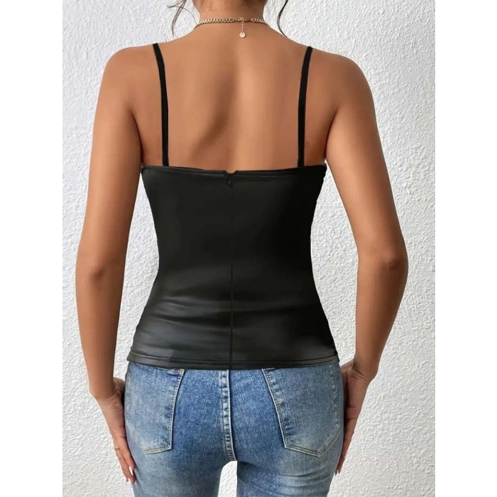 Kadın Ip Askılı Geniş V Yakalı Deri Bluz