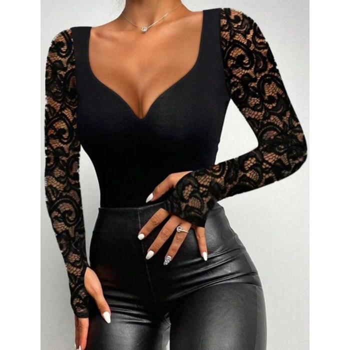 Kadın Uzun Kollu Dantelli Dekolte Detaylı Dalgıç Bluz