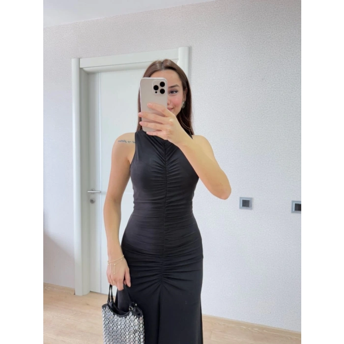 Kolsuz Büzgülü Uzun Elbise  iyah