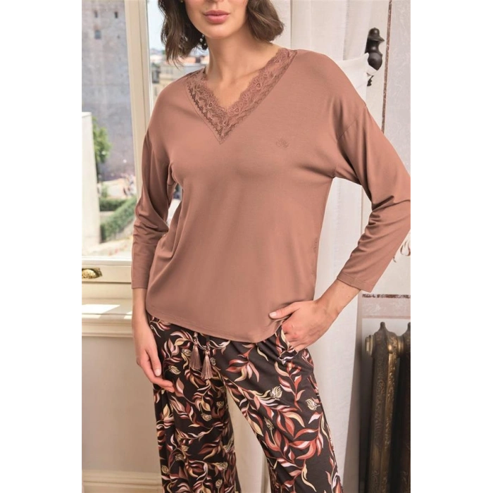 Secretsita Yaprak Desenli Dantelli V Yaka Büyük Beden Pijama Takımı