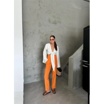 BEL LATİK DETAYLI ODAL KUAŞ PANTOLON  Orange