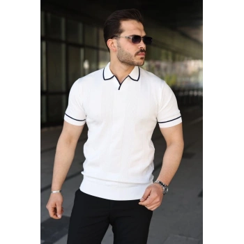 Erkek Dokulu Desen Yakalı Kısa Kollu Tişört