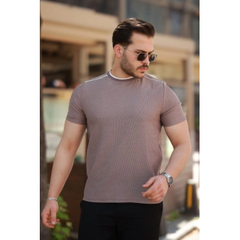 Erkek Omuzlar çizgi Detaylı Kısa Kollu Tshirt