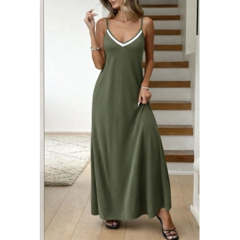 Kadın Ip Askılı V şerit Yakalı Uzun Viskon Elbise