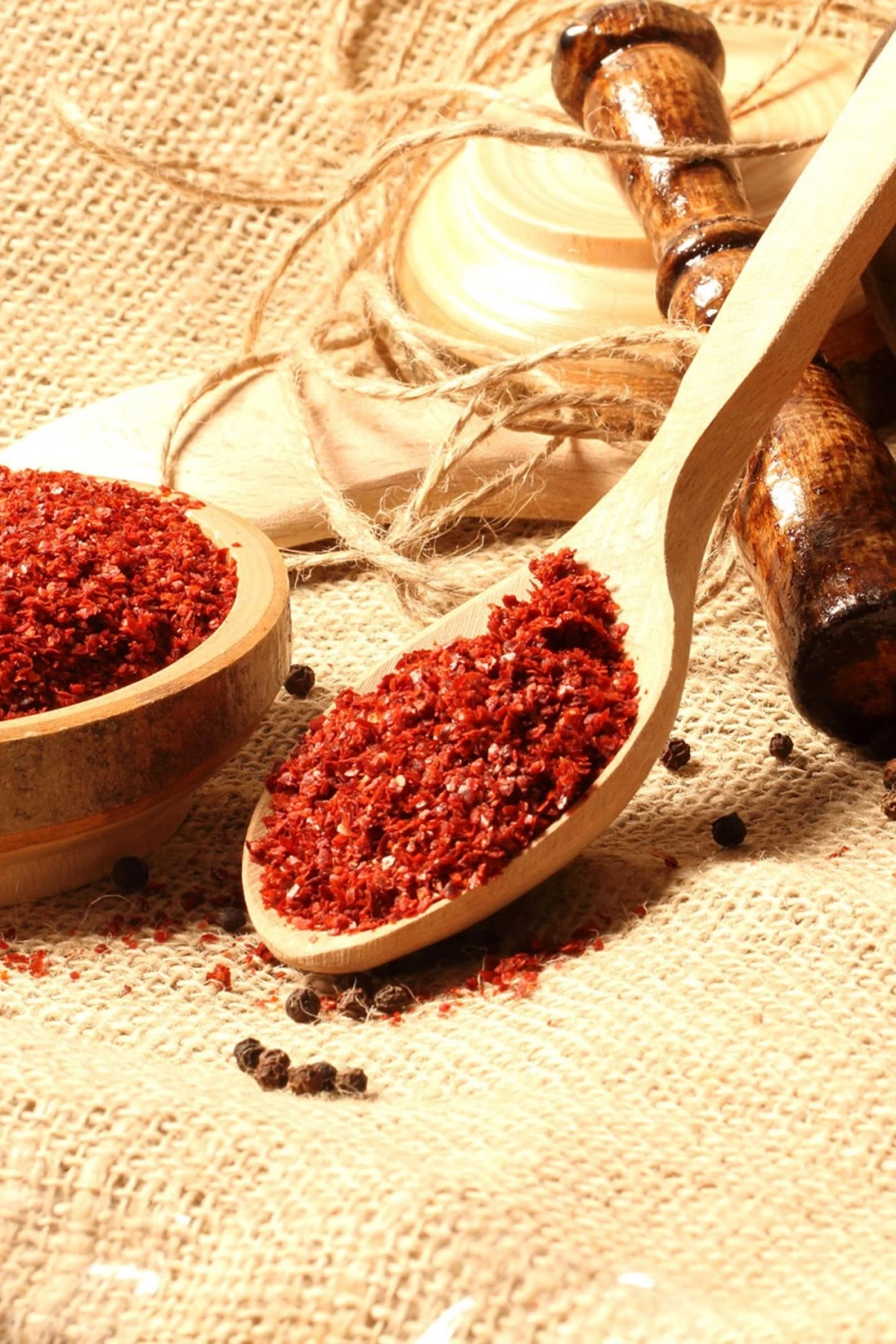 EVLİK PUL BİBER (1 KG)