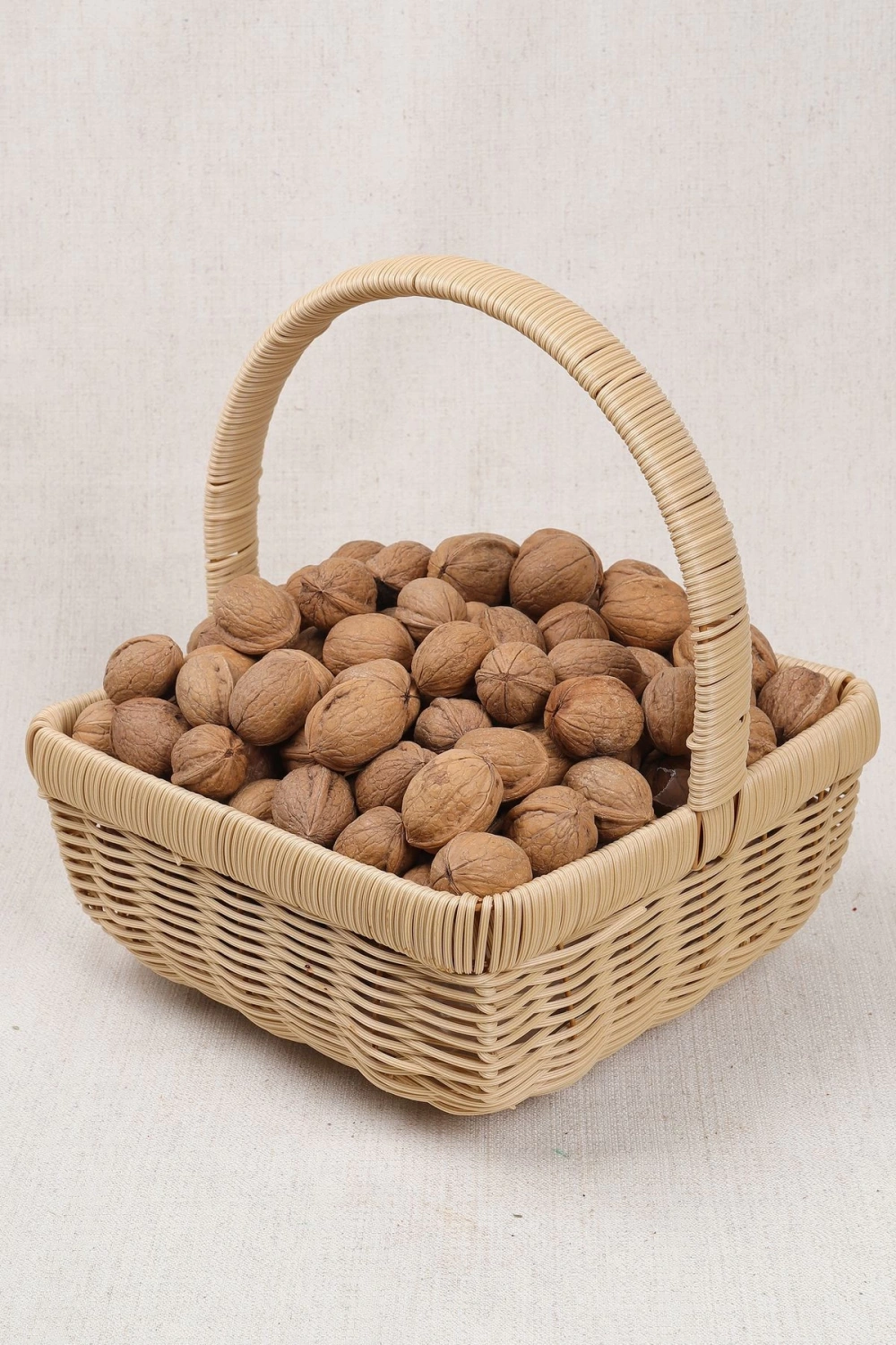 İNCE KABUKLU CEVİZ (500 GR)