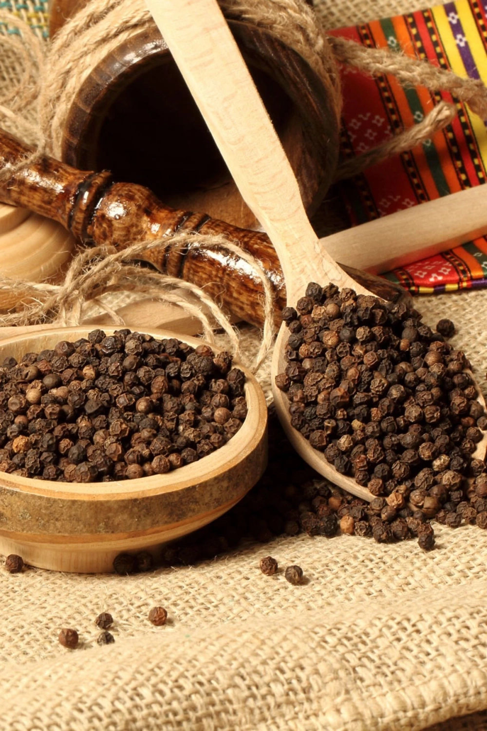 TANE KARABİBER (50 GR)