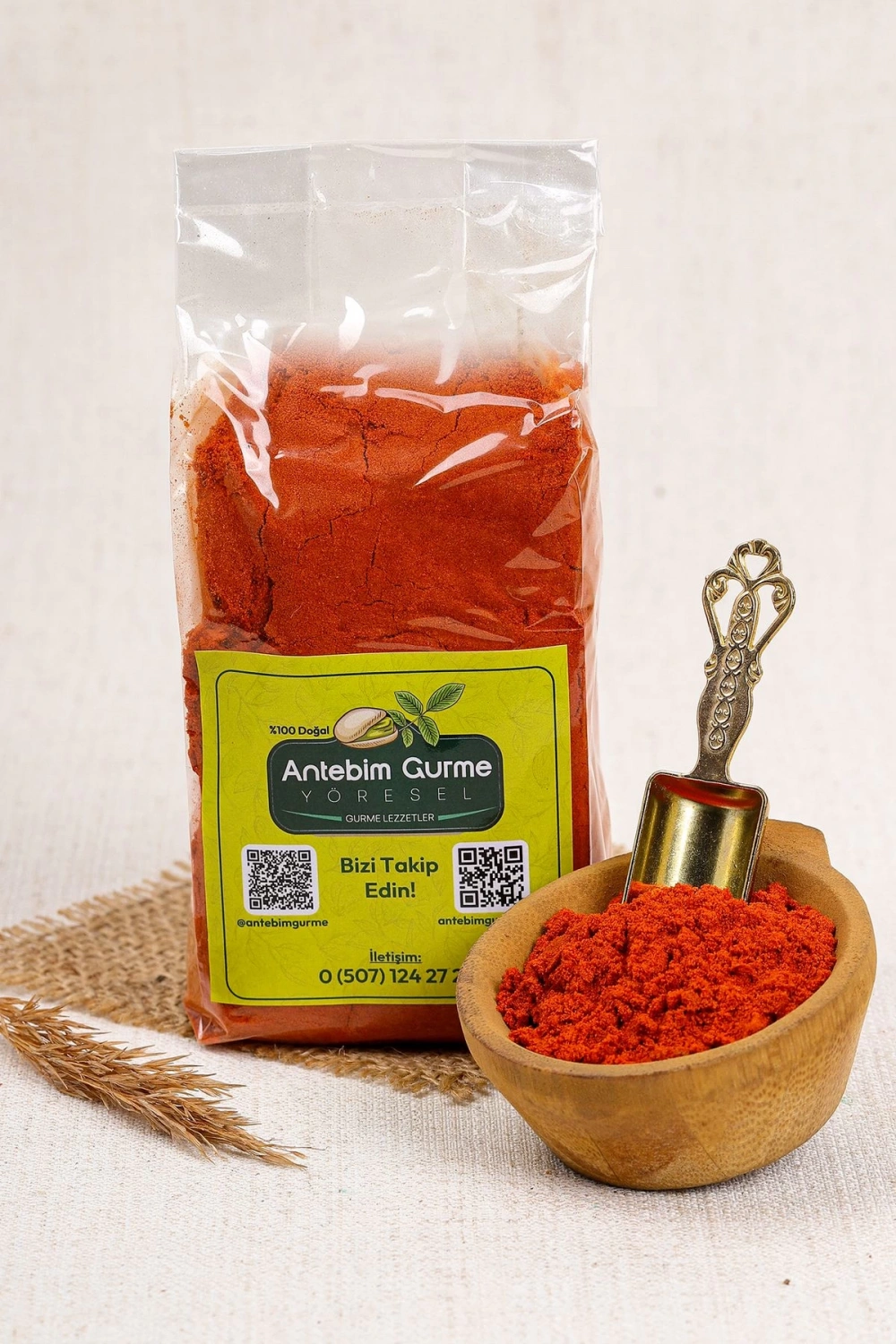 TATLI TOZ BİBER (1 KG)