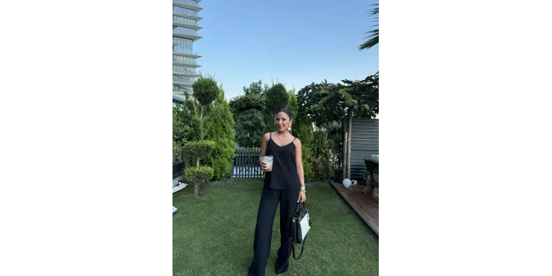 Kadınlar İçin Ofis Şıklığı ; 2025te İş Yerlerinde Moda Nasıl Olmalı