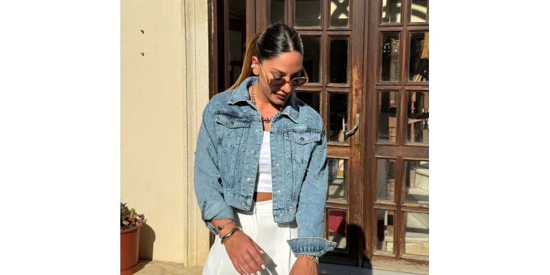 Kapsül Gardırop Nedir? Sadece Birkaç Parçayla Şık Olmanın Yolları