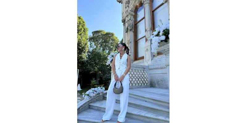 Vücut Tipine Göre En İyi Kadın Giyim Kombinleri: Şıklığınızı Yansıtan Stil İpuçları