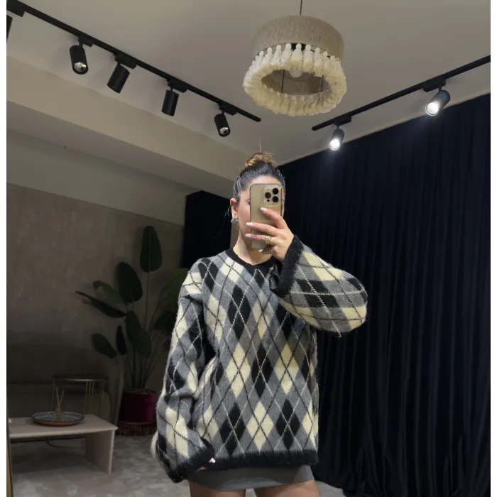 Antrasit Baklava Desenli Kazak