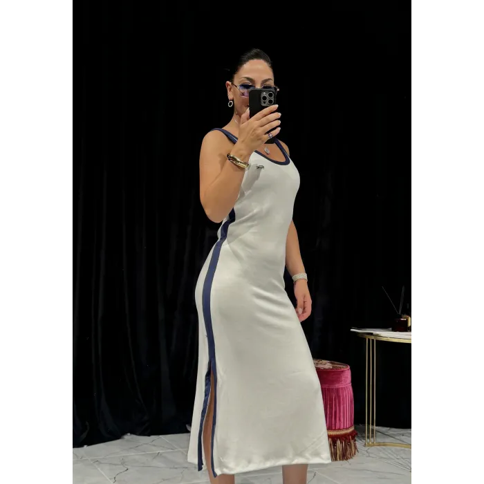 Beyaz Askılı Çizgi Detaylı Elbise