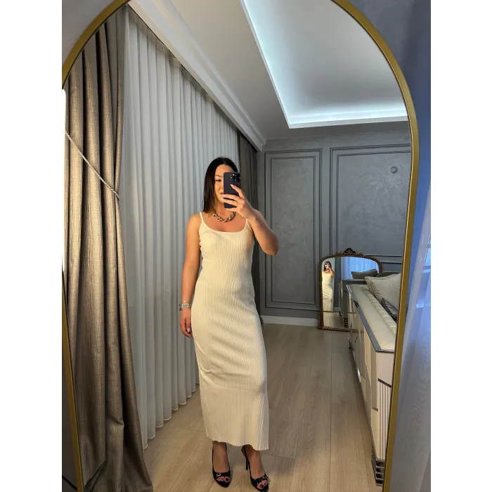 Ekru Askılı Elbise