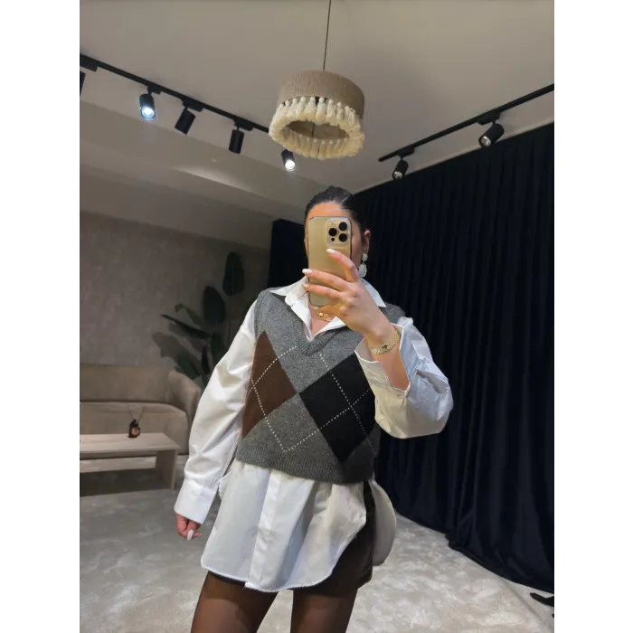 Gri Baklava Desen Süveter