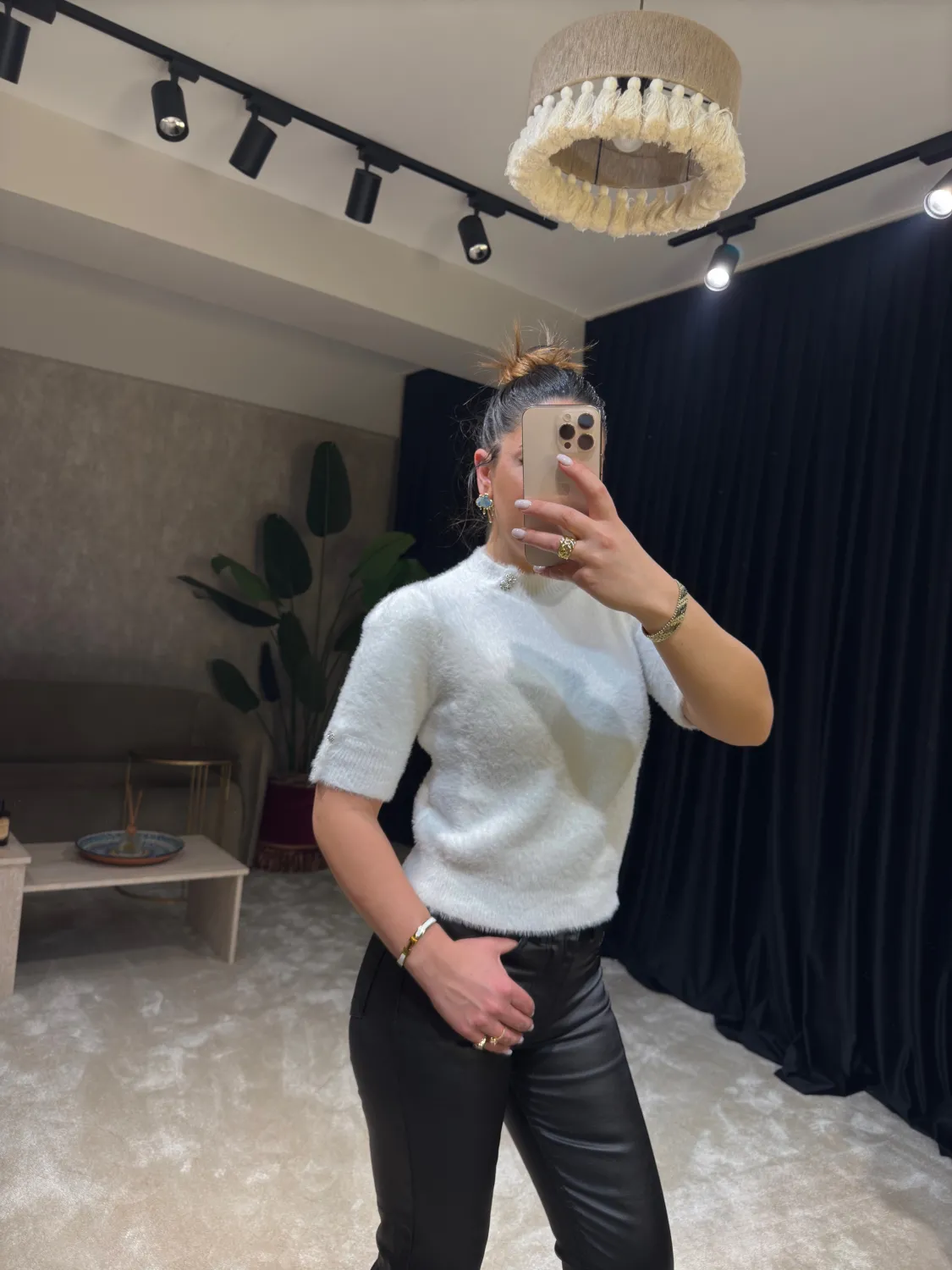 Angora Beyaz Tişört