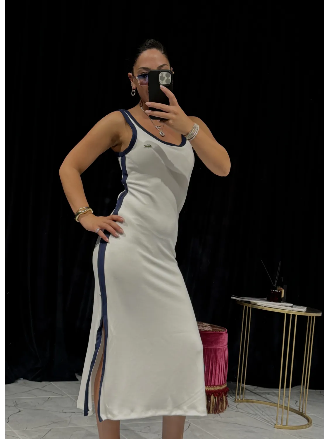 Beyaz Askılı Çizgi Detaylı Elbise