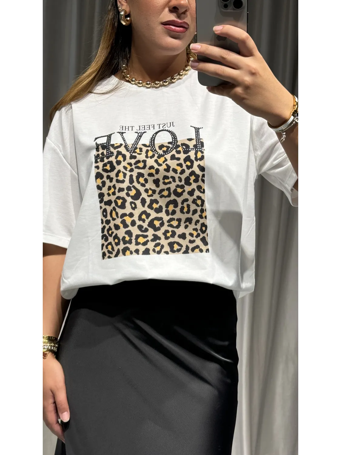 Beyaz Leopar Desen Tişört