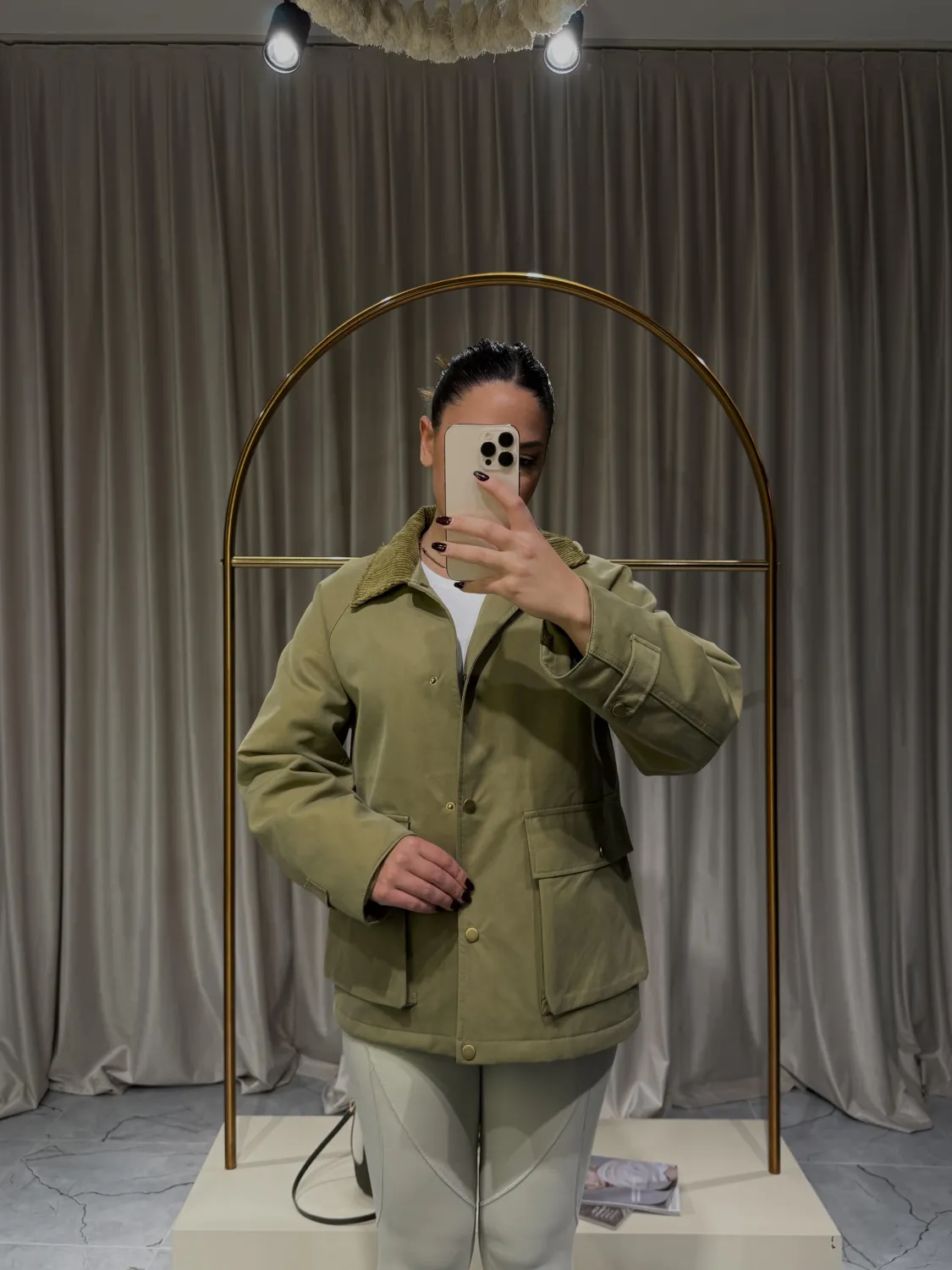 Kadife Yaka Haki Mont