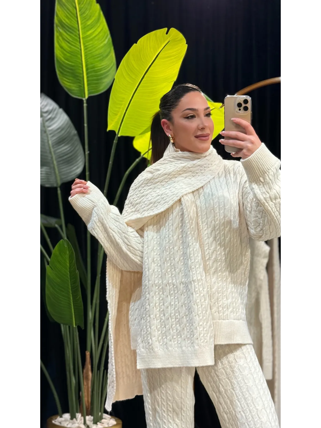 Krem Atkılı Triko Takım