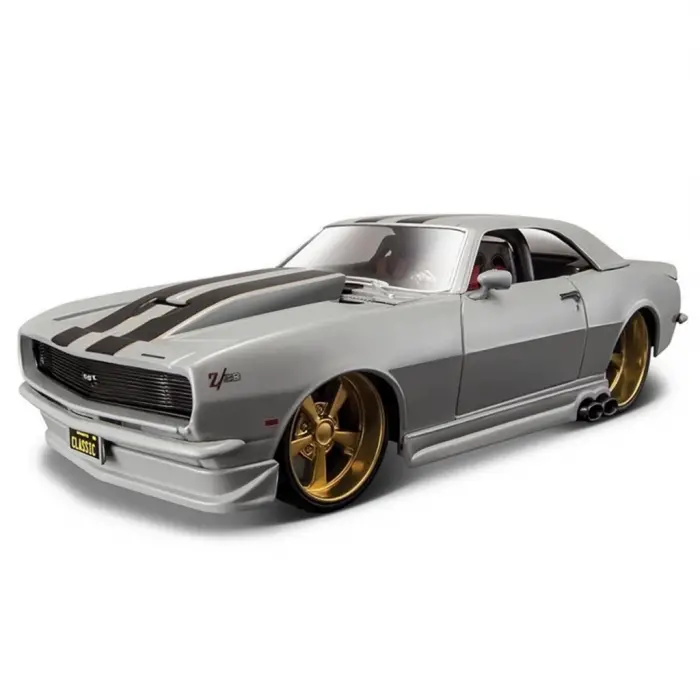 1:24 1968 MODEL ARAÇ