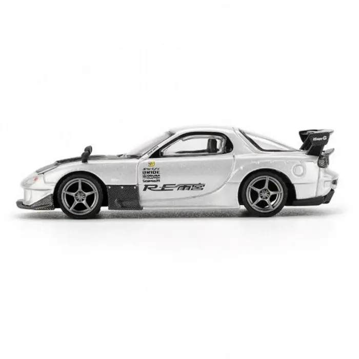 1/64 Mazda RX-7 RE-Amemiya Silver Metallic
