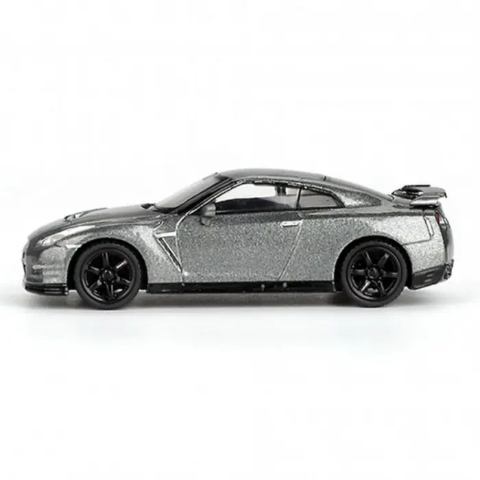1/64 MODEL ARAÇ GTR Nismo R35 CRS Version Dark Metal