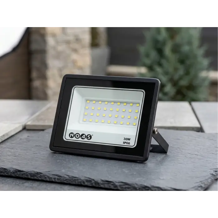 1 Adet NOAS YL70 1030 Ultra Slim 30W Led Projektör 6500K Beyaz Işık
